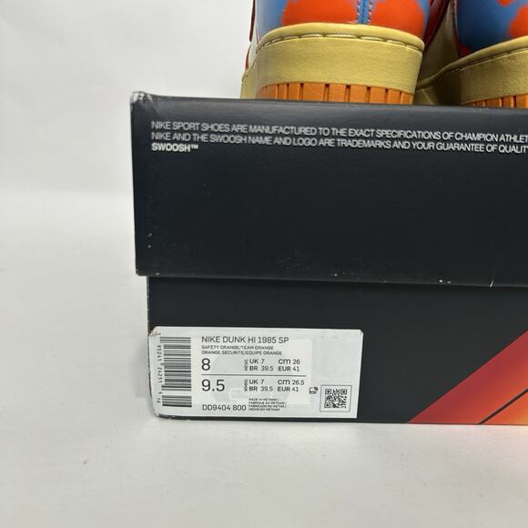 Nike Dunk High 1985 SP “Safety Orange/ Team Orange” - Picture 5 of 6